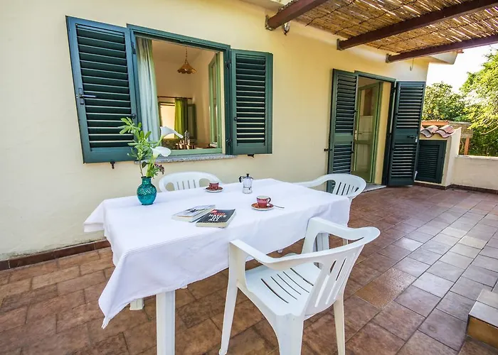 公寓 I Giardini Di Cala D'ambra 圣特奥多罗